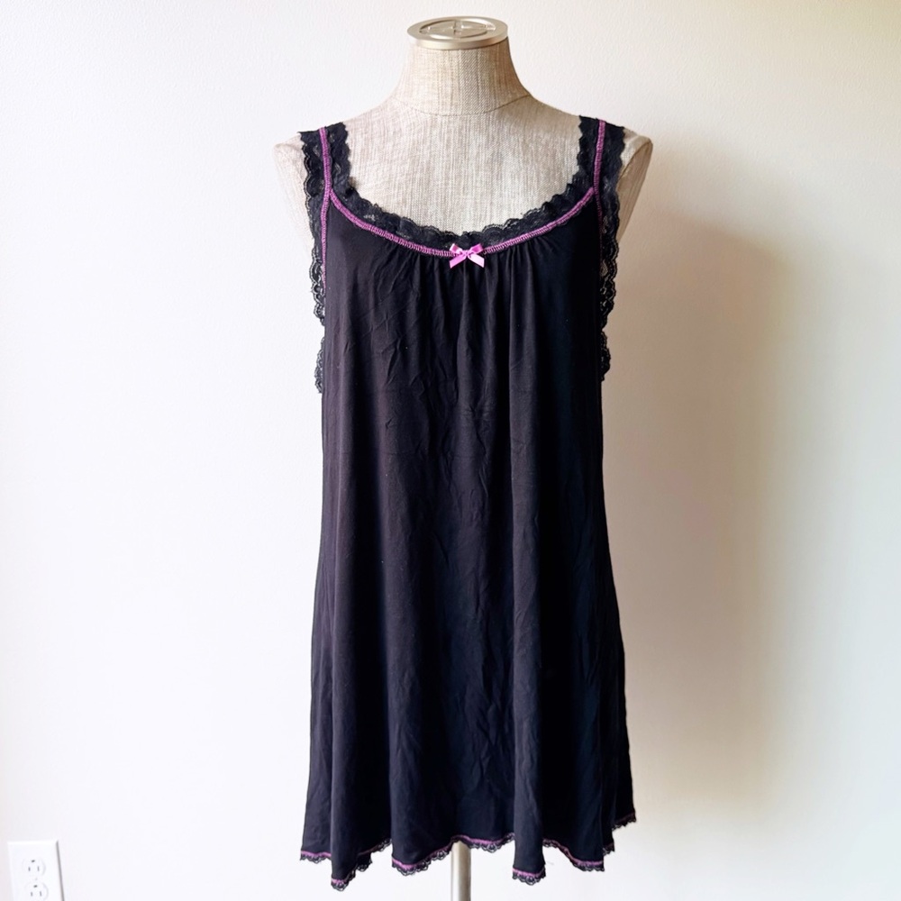 Hanky Panky Black and Pink Nightie